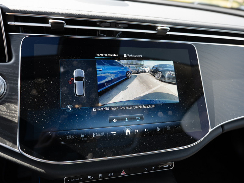 Véhicule de leasing intérieure