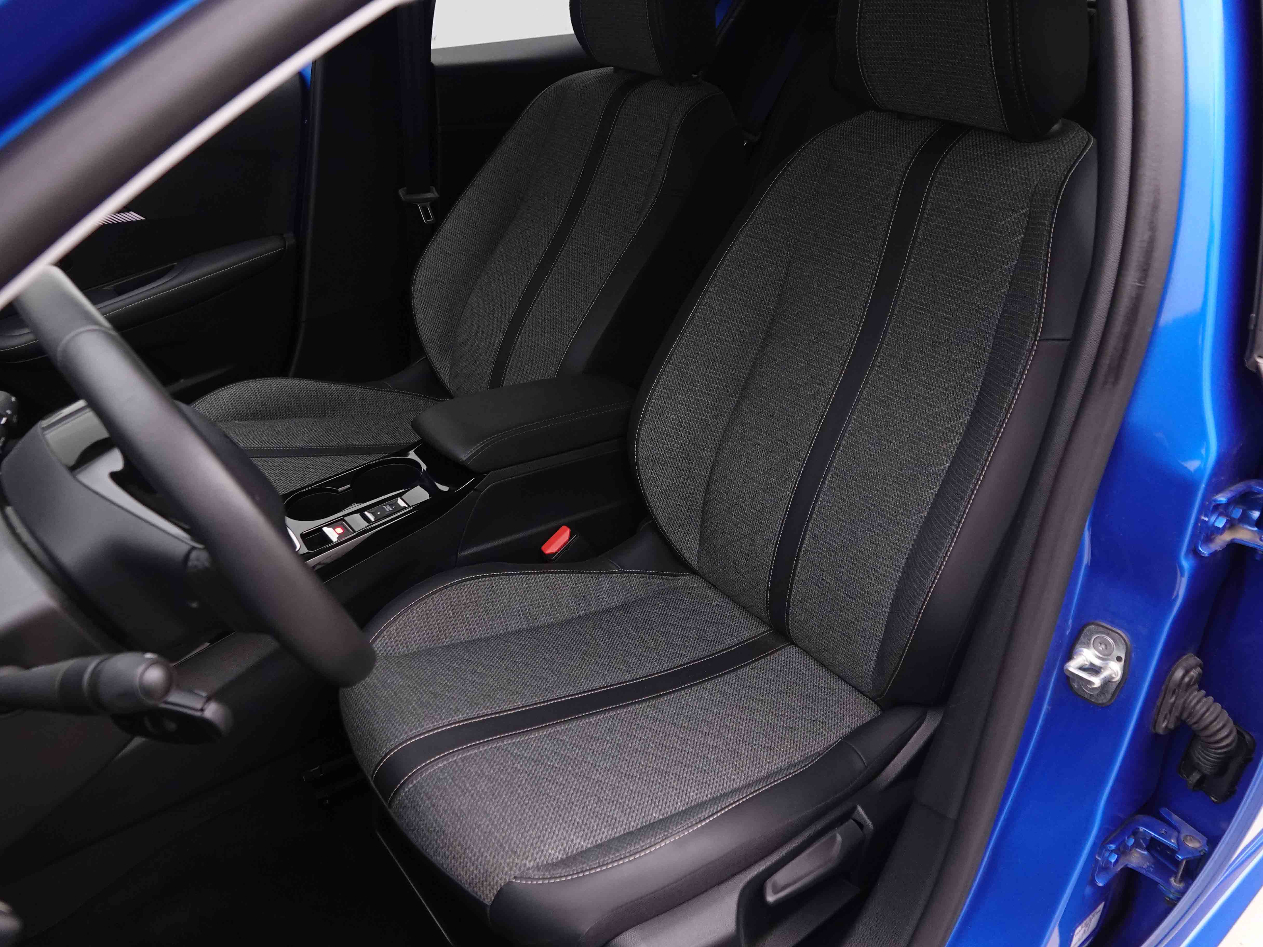 Véhicule de leasing intérieure