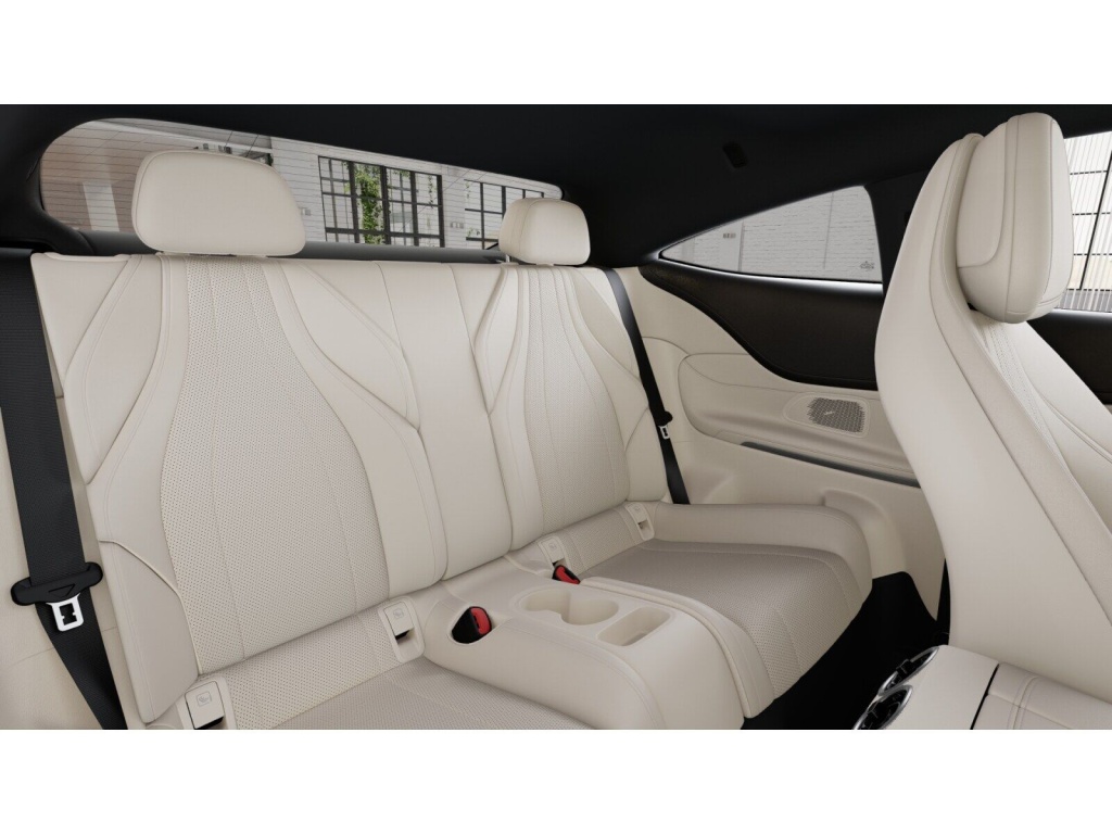 Véhicule de leasing intérieure