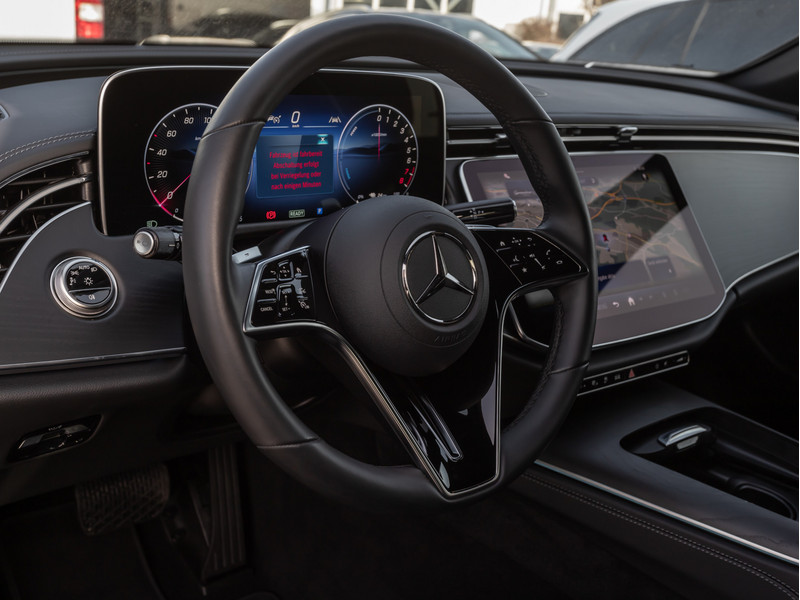 Véhicule de leasing intérieure