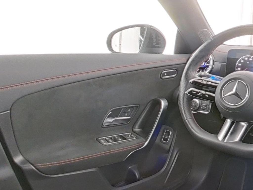 Véhicule de leasing intérieure