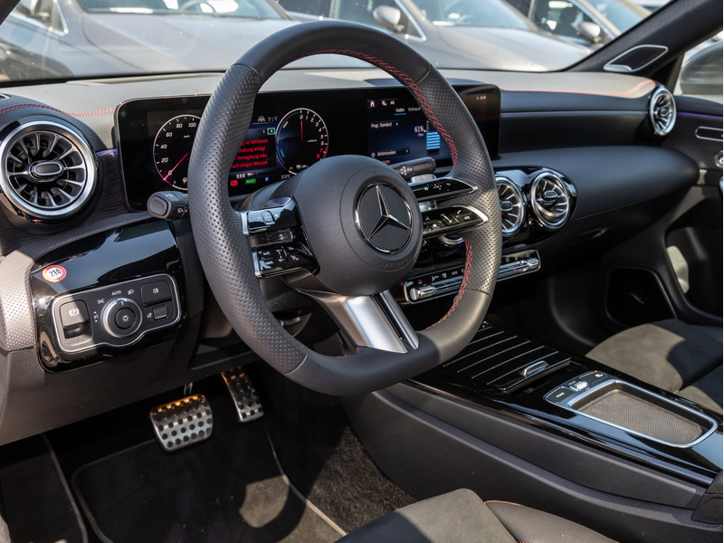 Véhicule de leasing intérieure