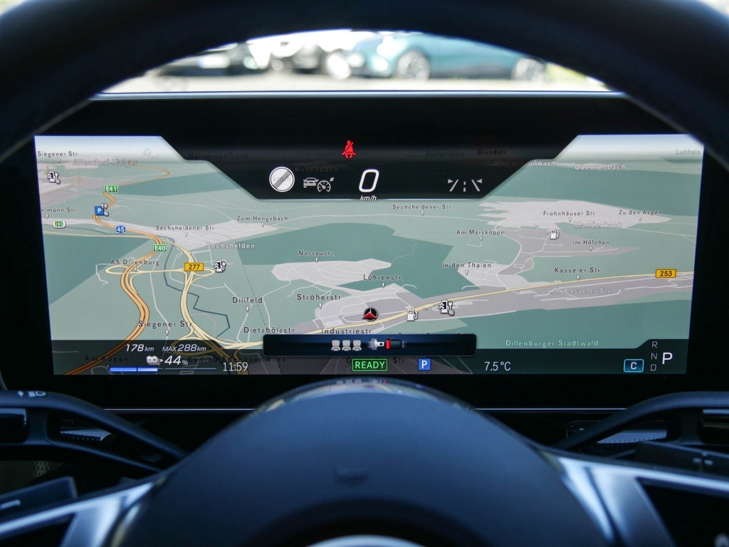 Véhicule de leasing intérieure