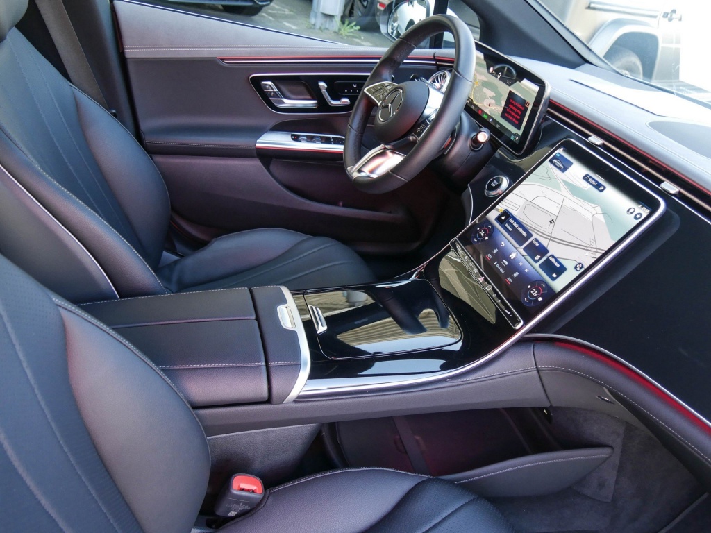 Véhicule de leasing intérieure