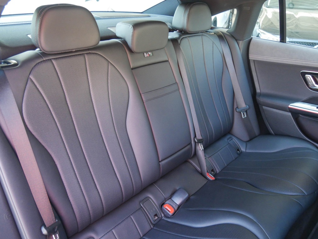 Véhicule de leasing intérieure