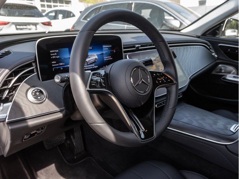Véhicule de leasing intérieure