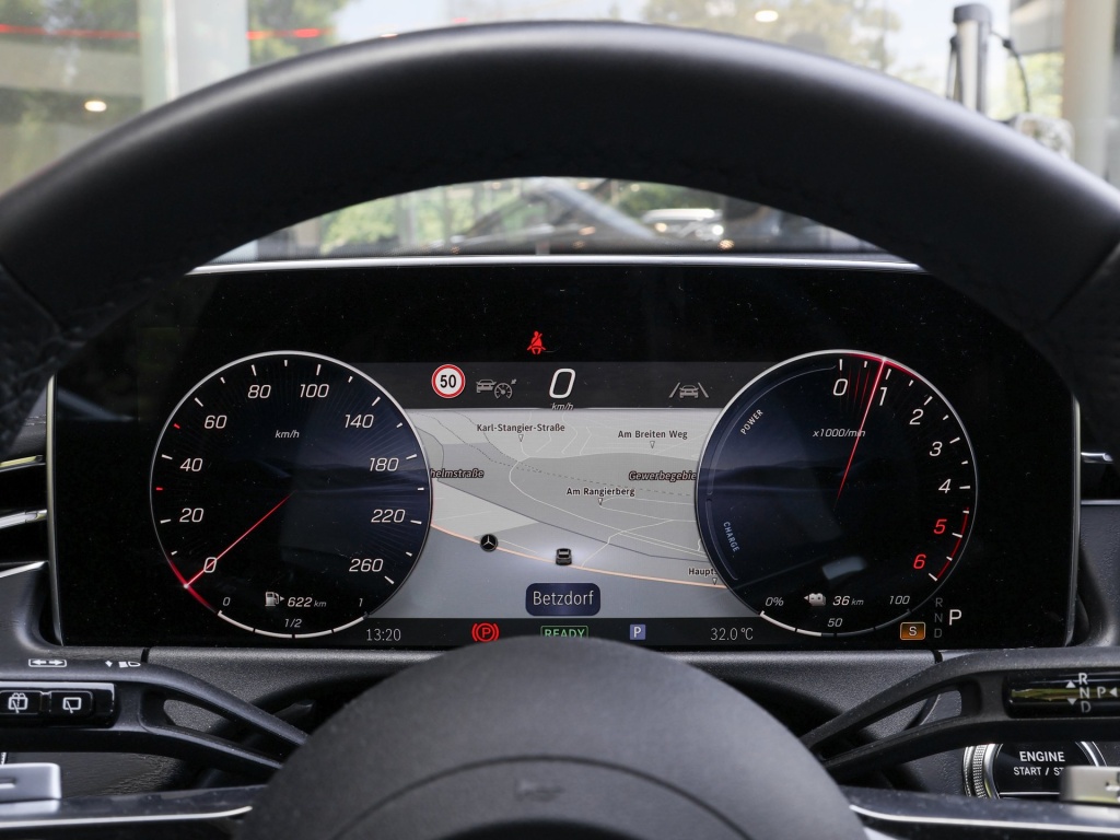 Véhicule de leasing intérieure