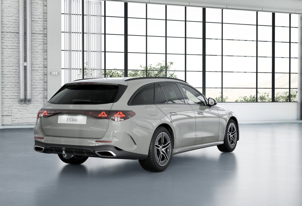 Véhicule de leasing intérieure