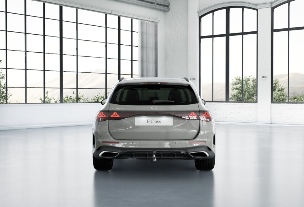 Véhicule de leasing intérieure