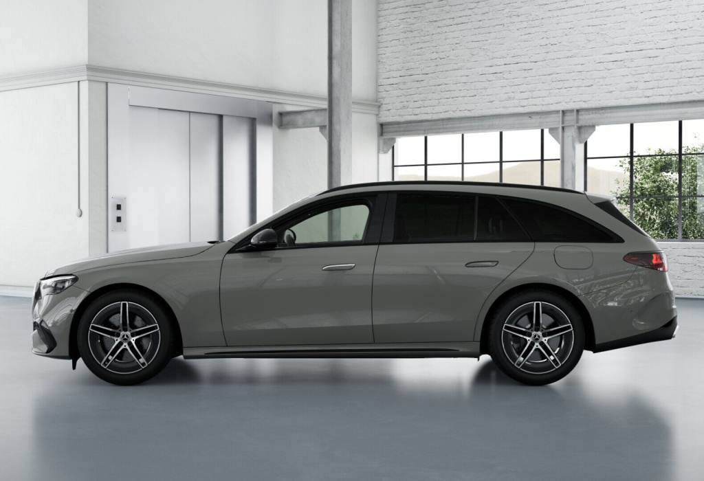 Véhicule de leasing intérieure