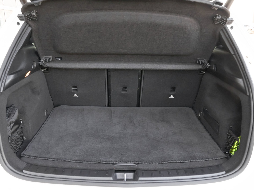 Lease wagen interieur
