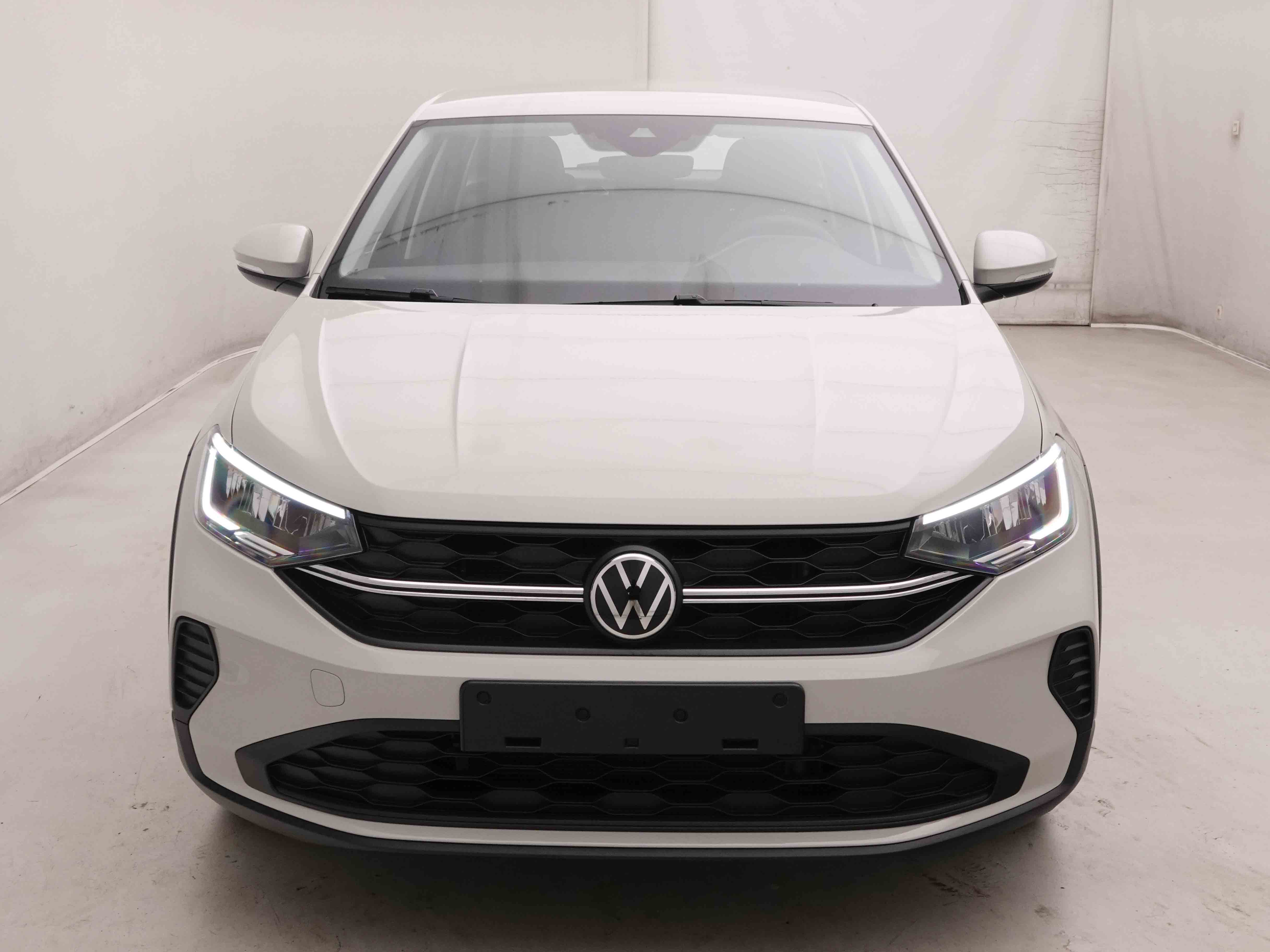 Véhicule de leasing intérieure