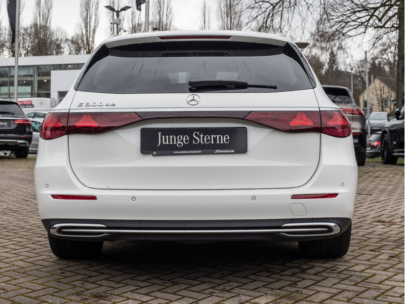 Véhicule de leasing intérieure