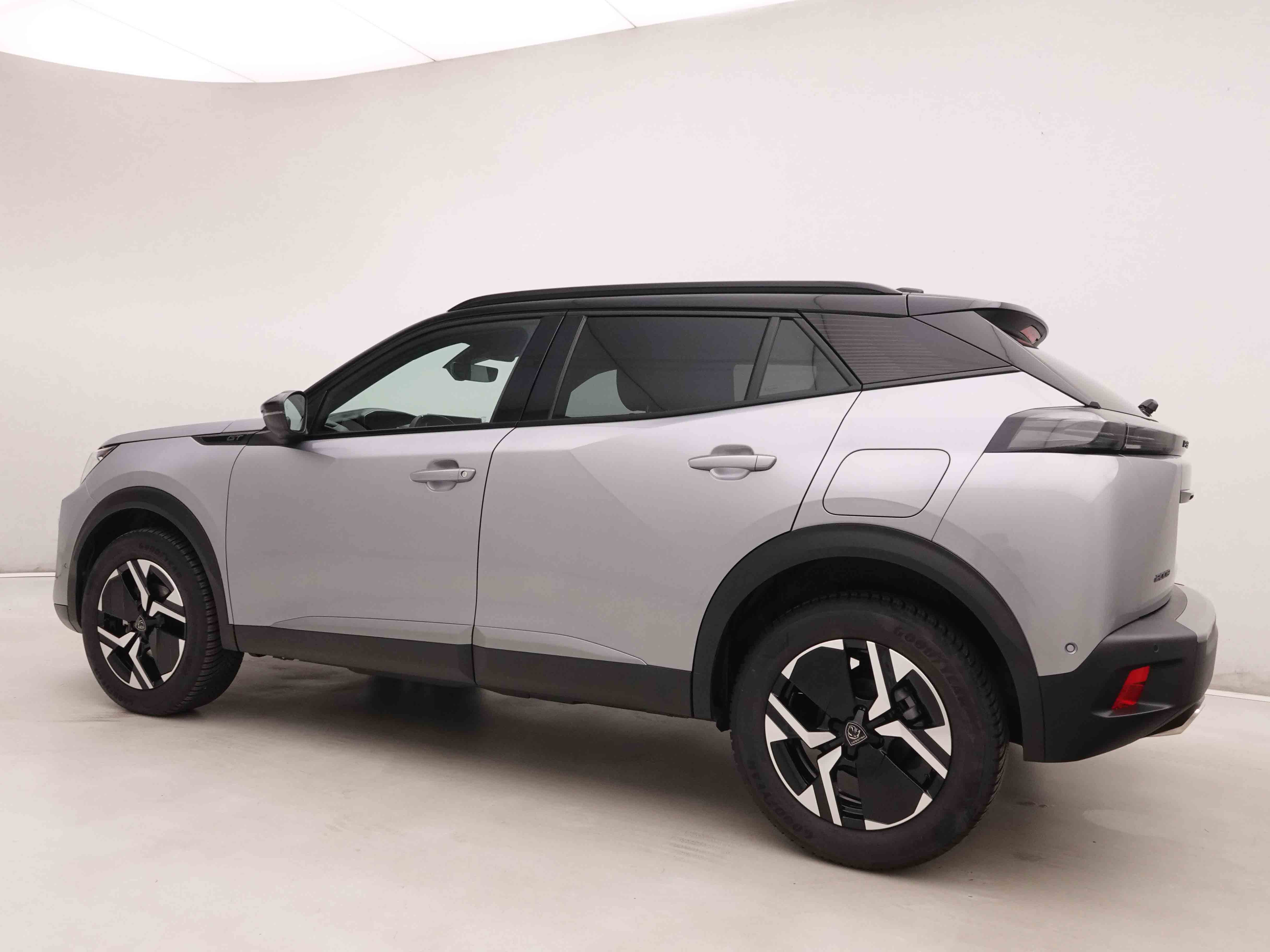 Véhicule de leasing intérieure