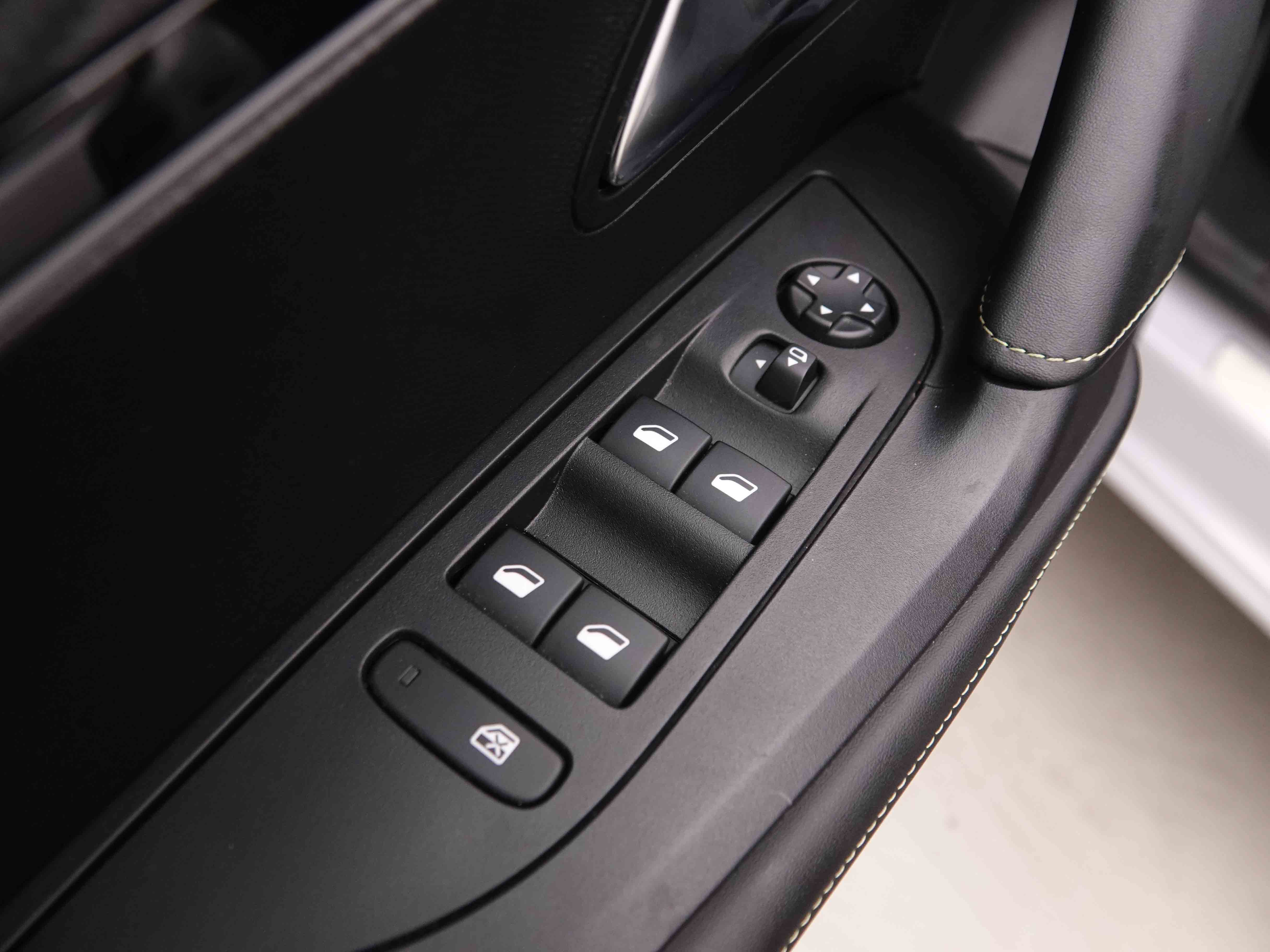 Véhicule de leasing intérieure