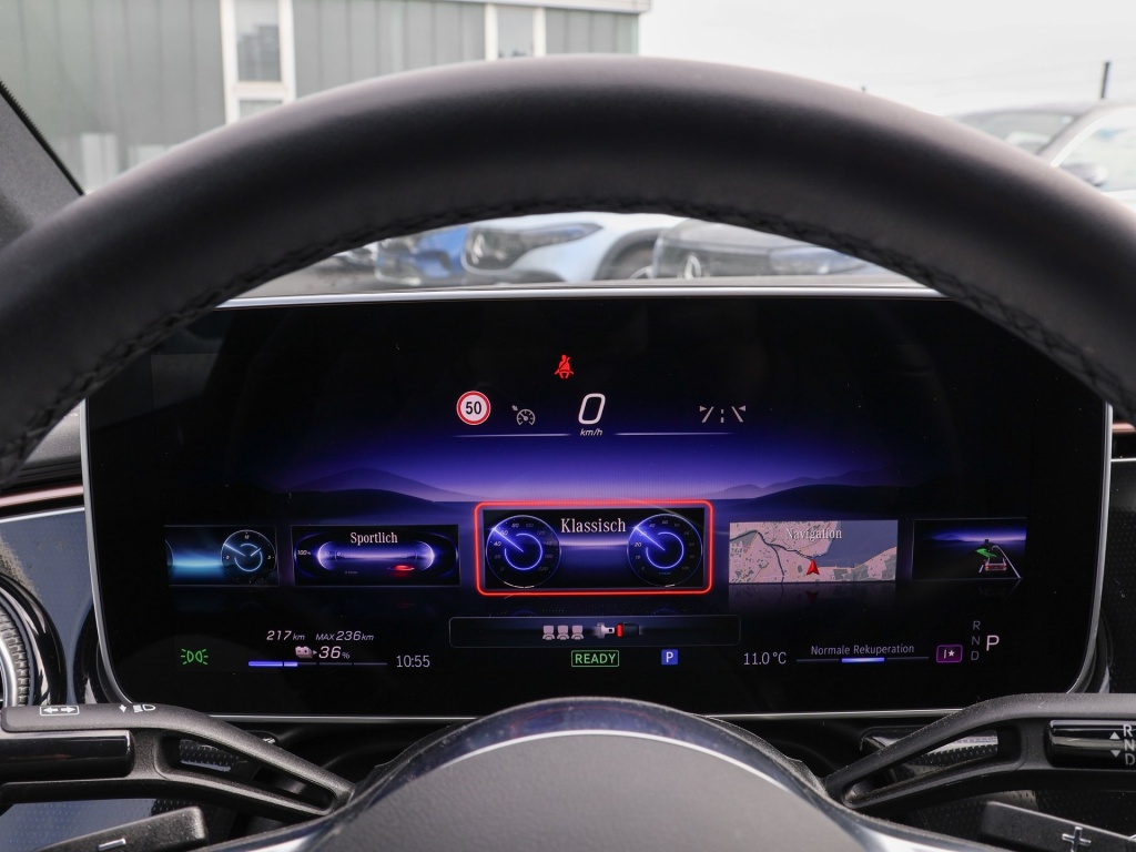 Véhicule de leasing intérieure