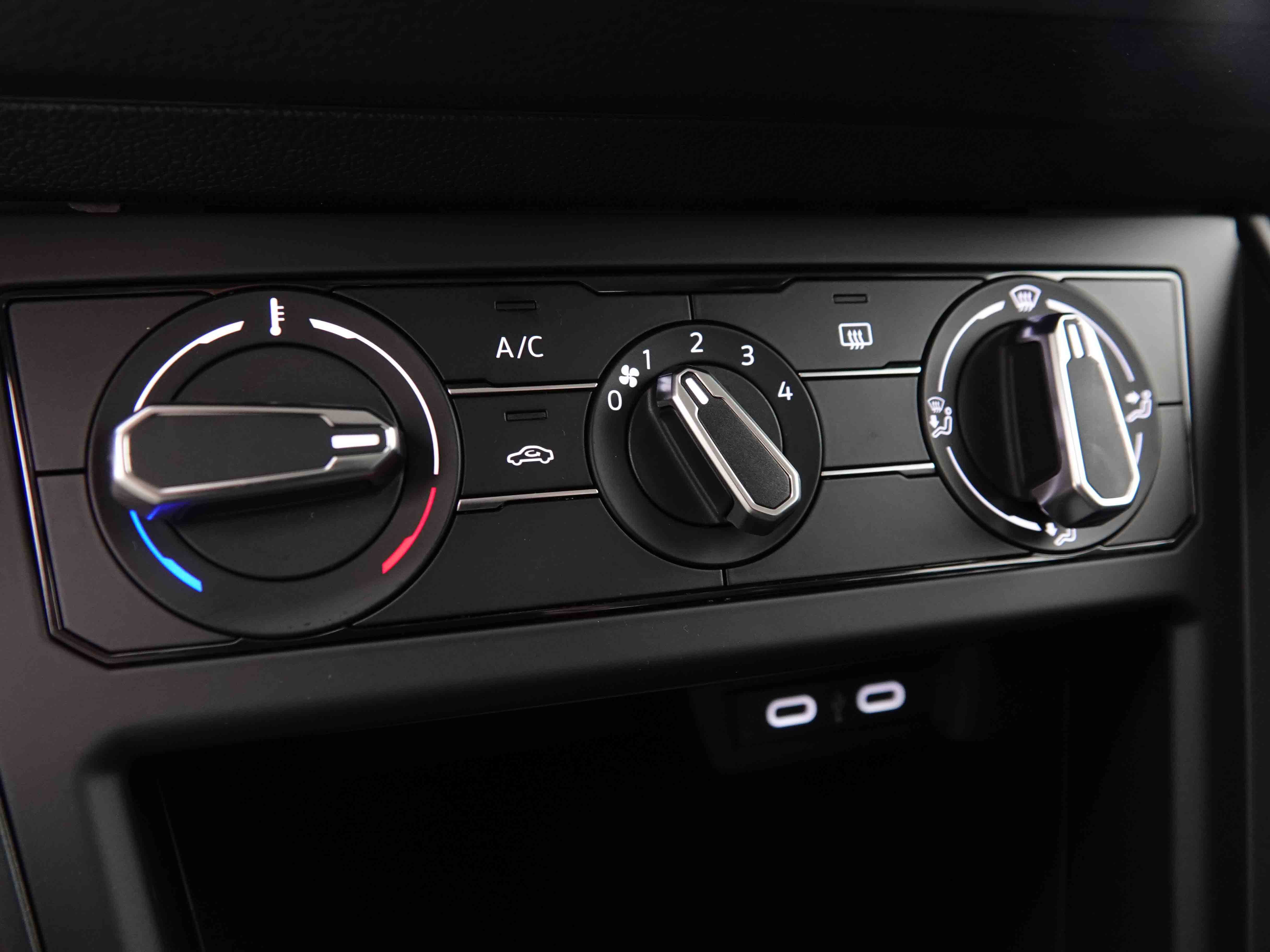 Véhicule de leasing intérieure