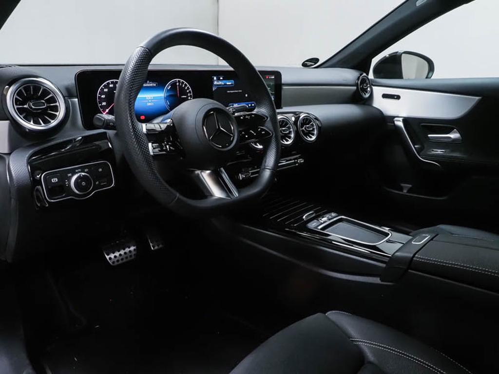 Véhicule de leasing intérieure