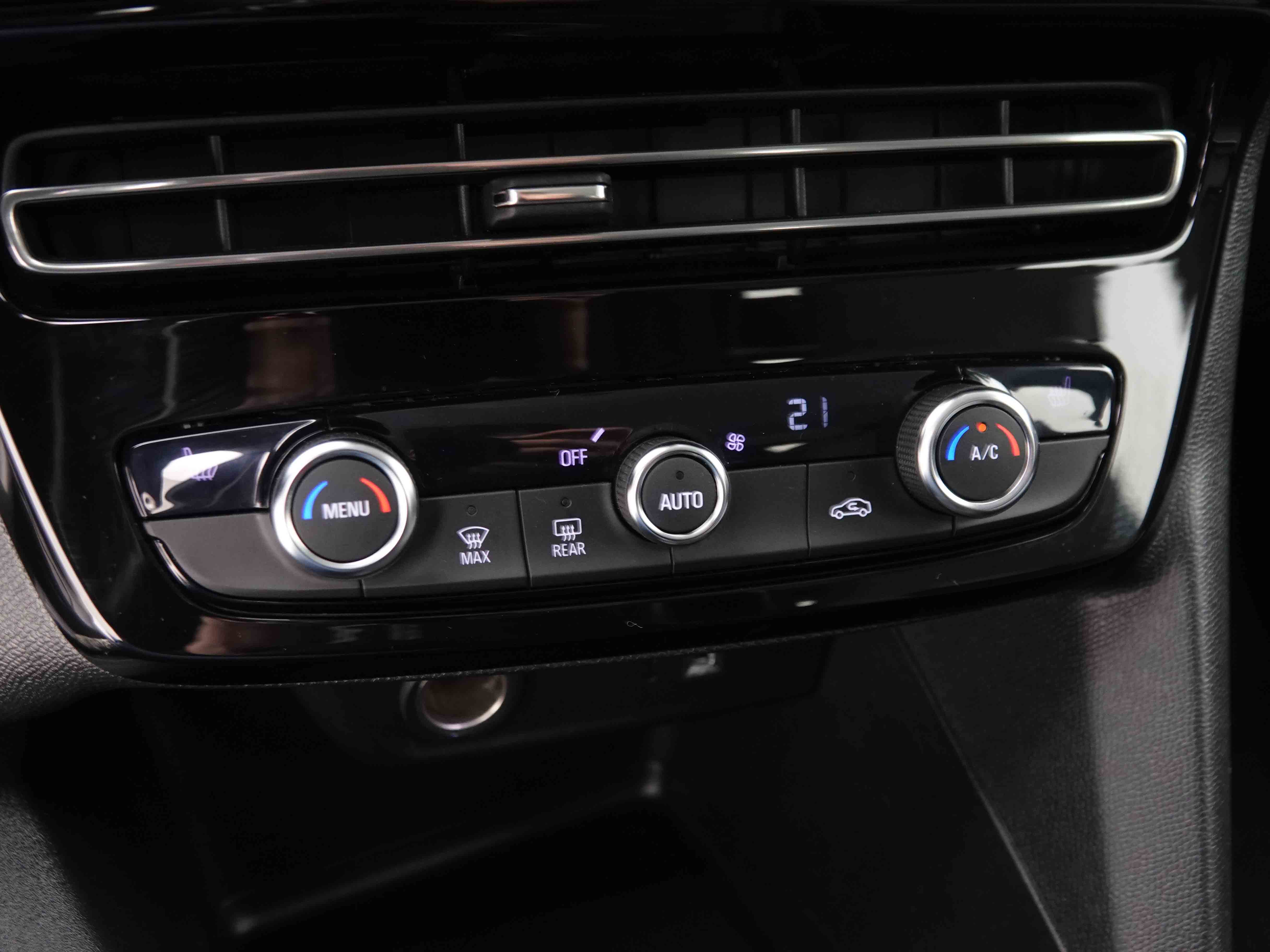 Véhicule de leasing intérieure