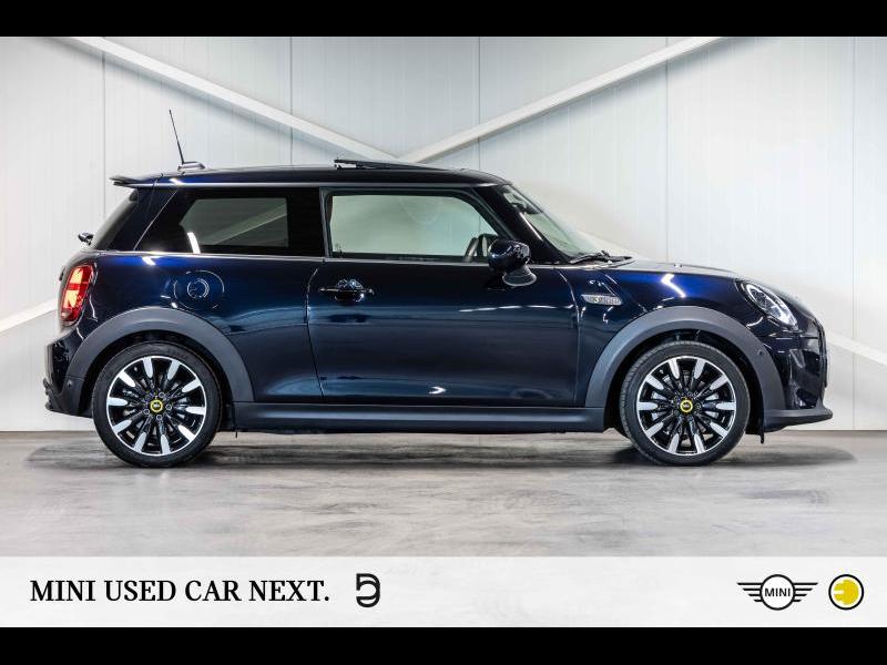 Véhicule de leasing intérieure