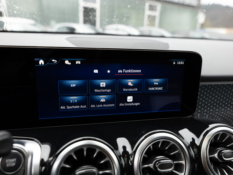 Véhicule de leasing intérieure