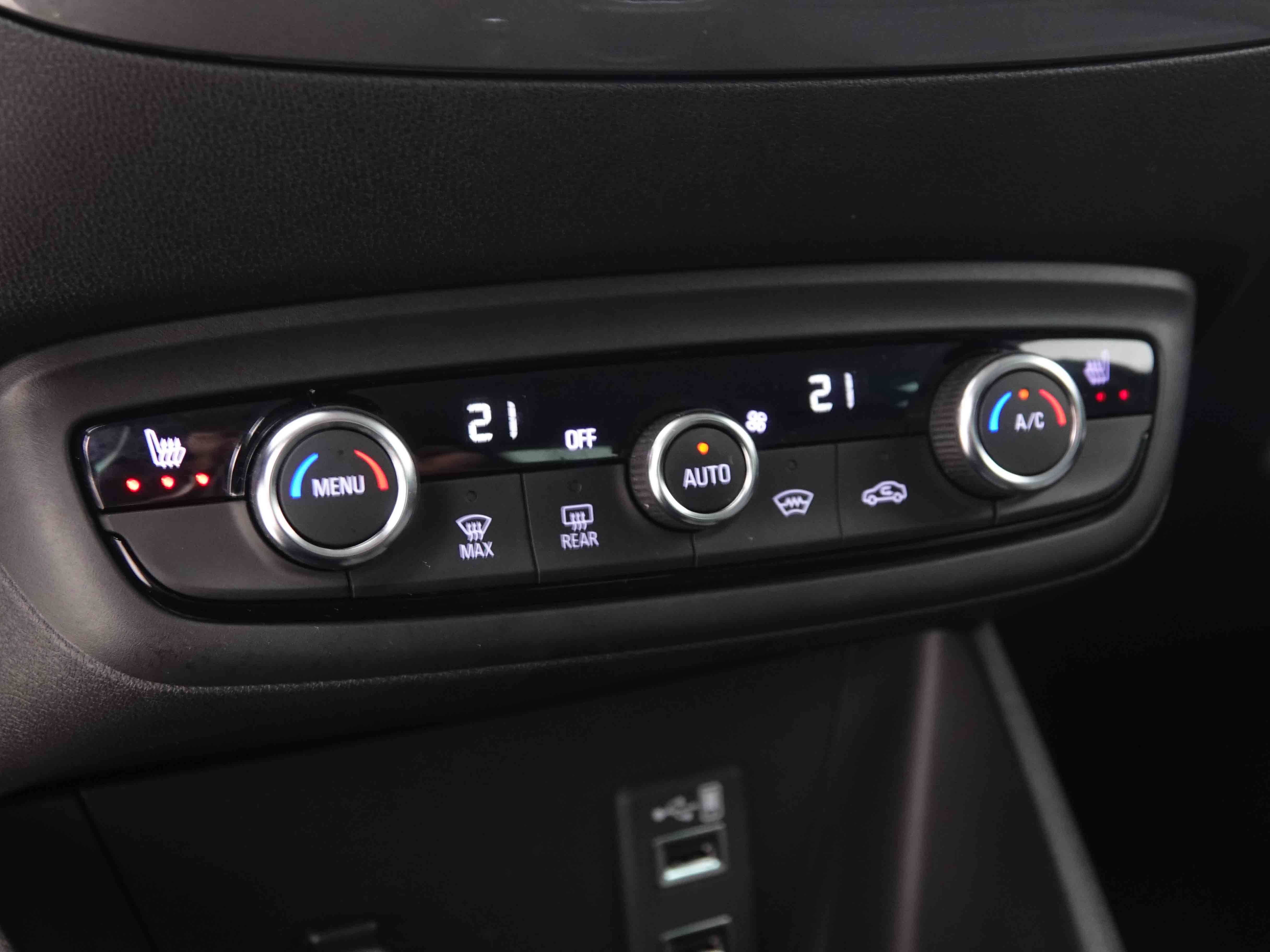 Véhicule de leasing intérieure