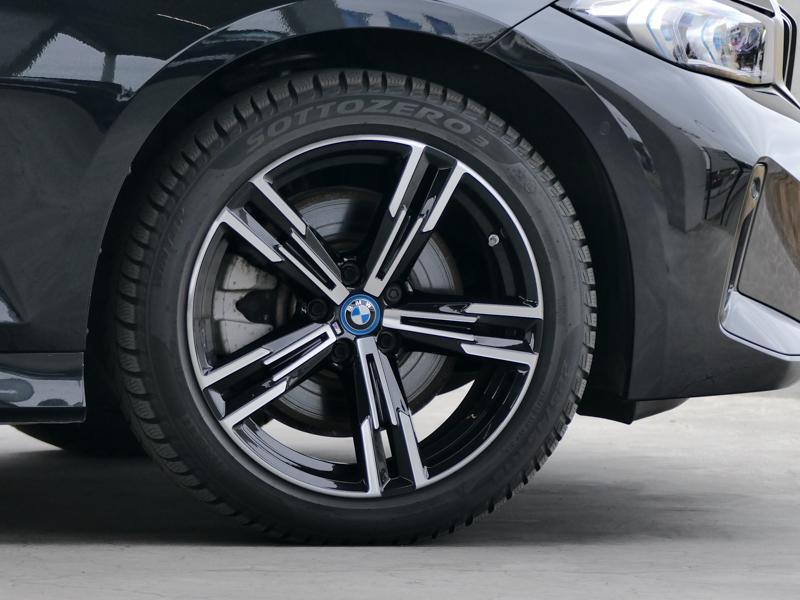 Véhicule de leasing intérieure