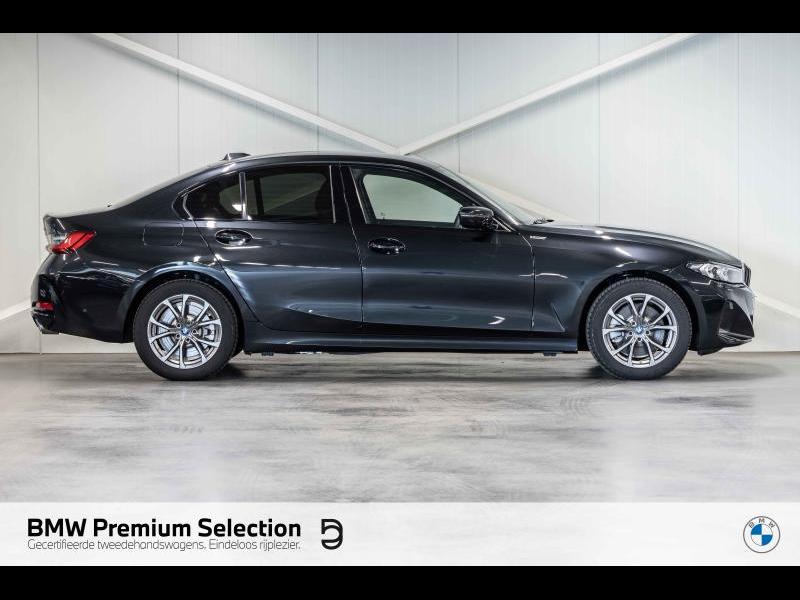 Véhicule de leasing intérieure