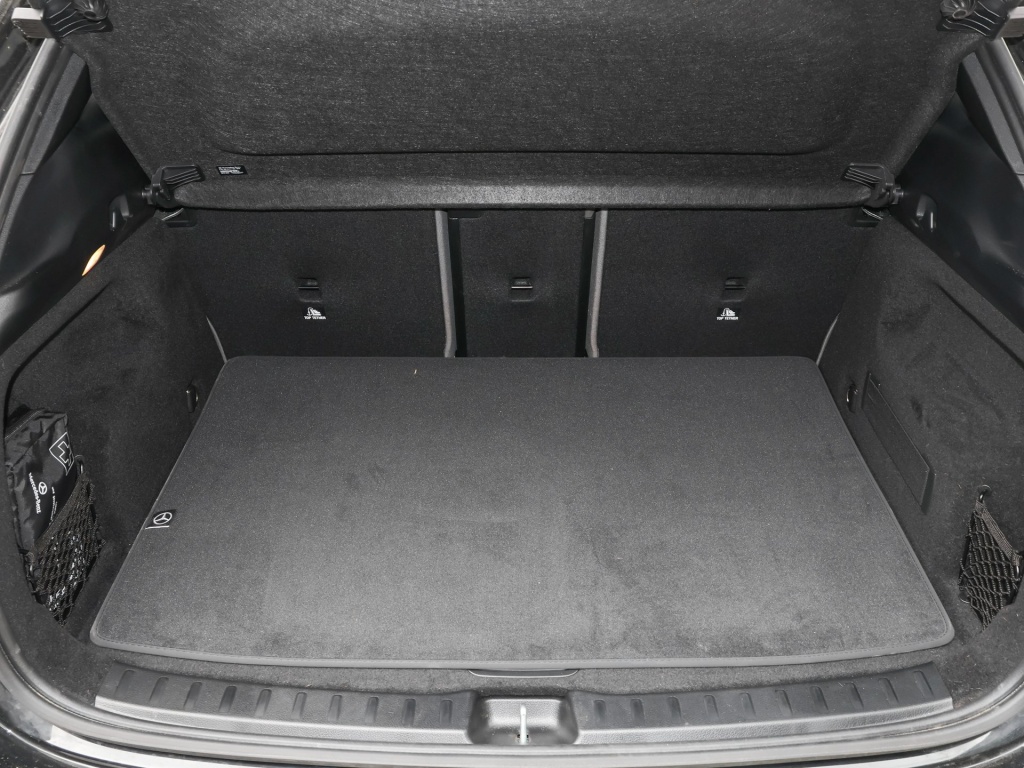 Véhicule de leasing intérieure