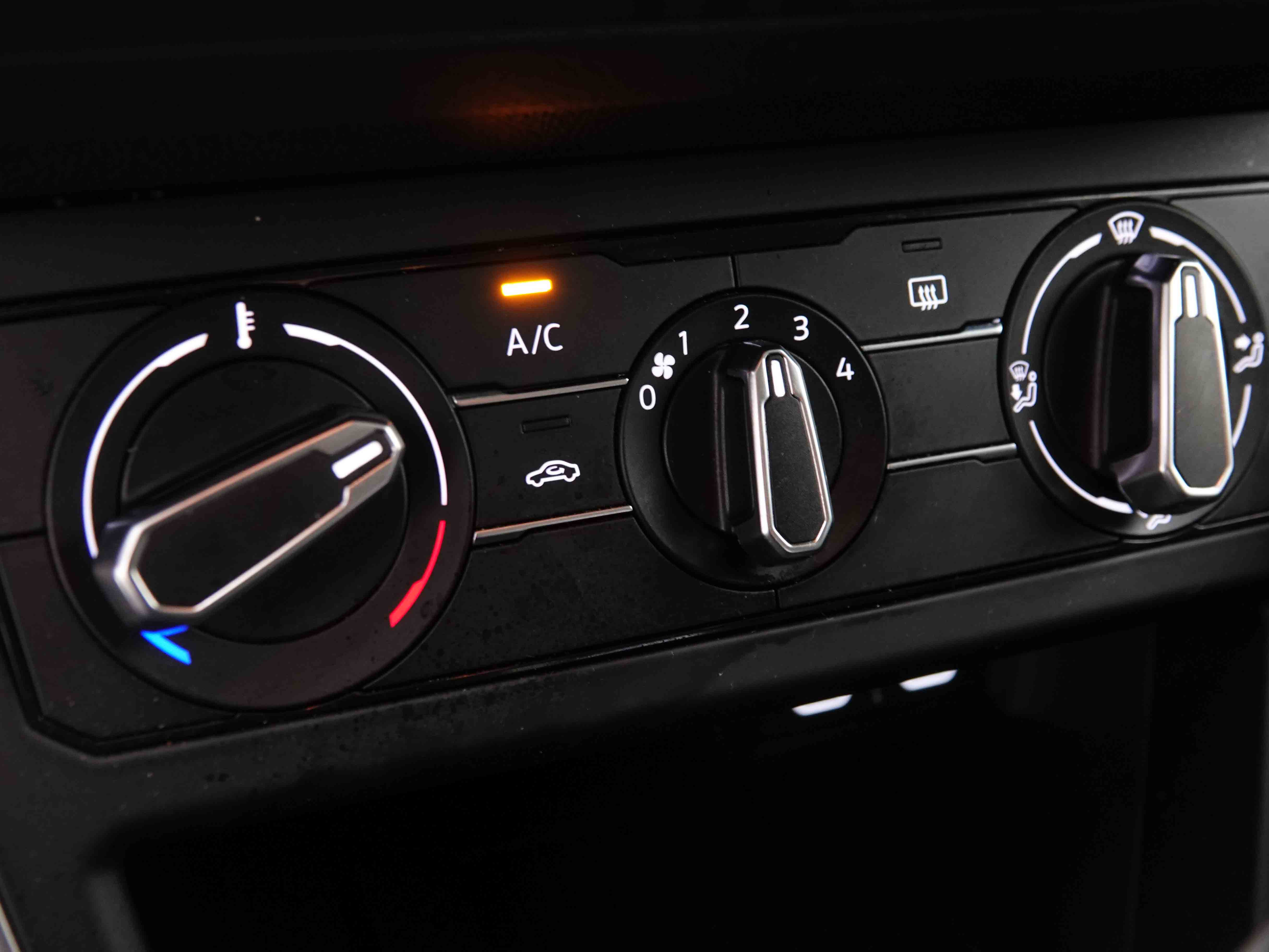 Véhicule de leasing intérieure