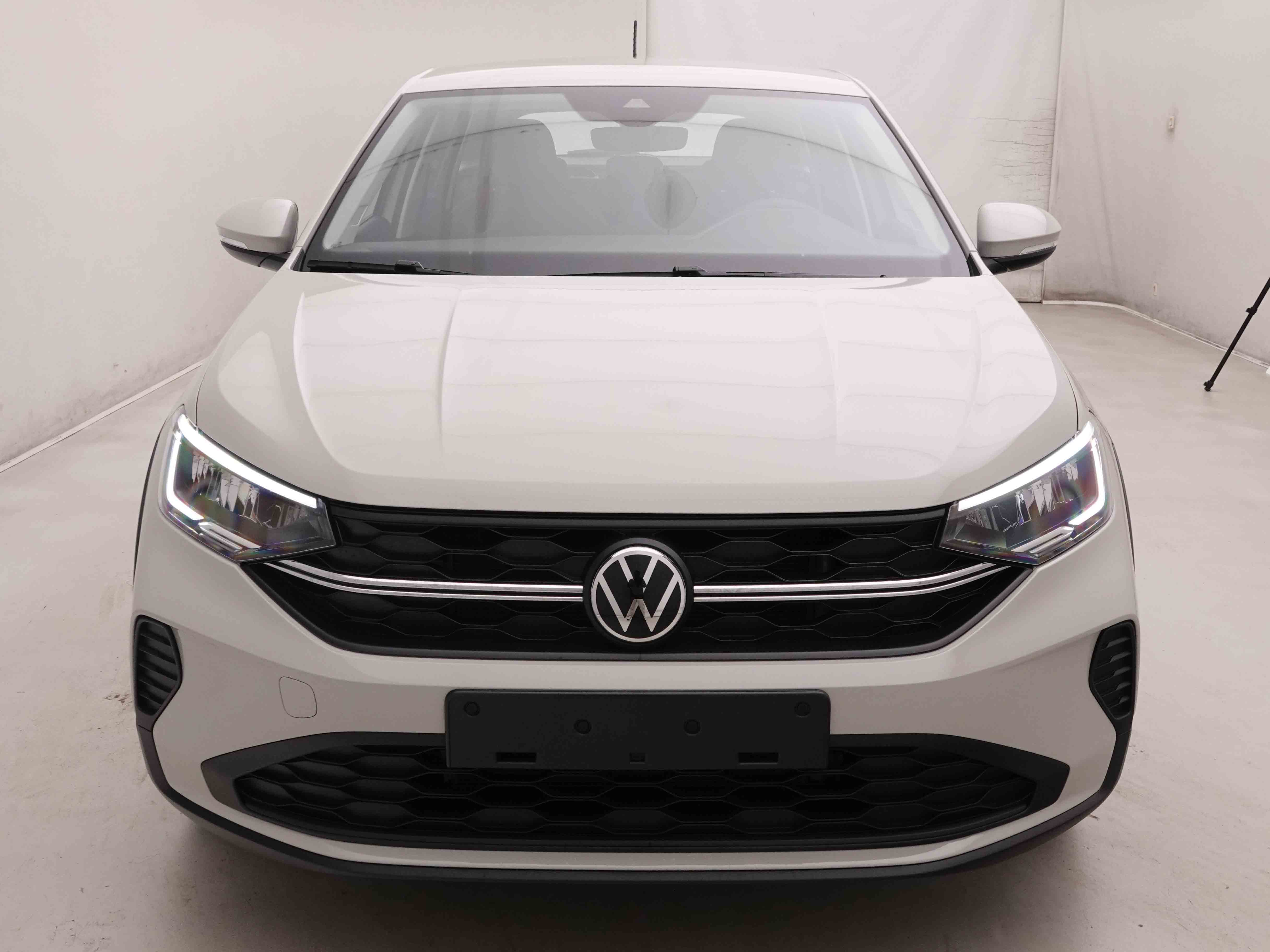 Véhicule de leasing intérieure