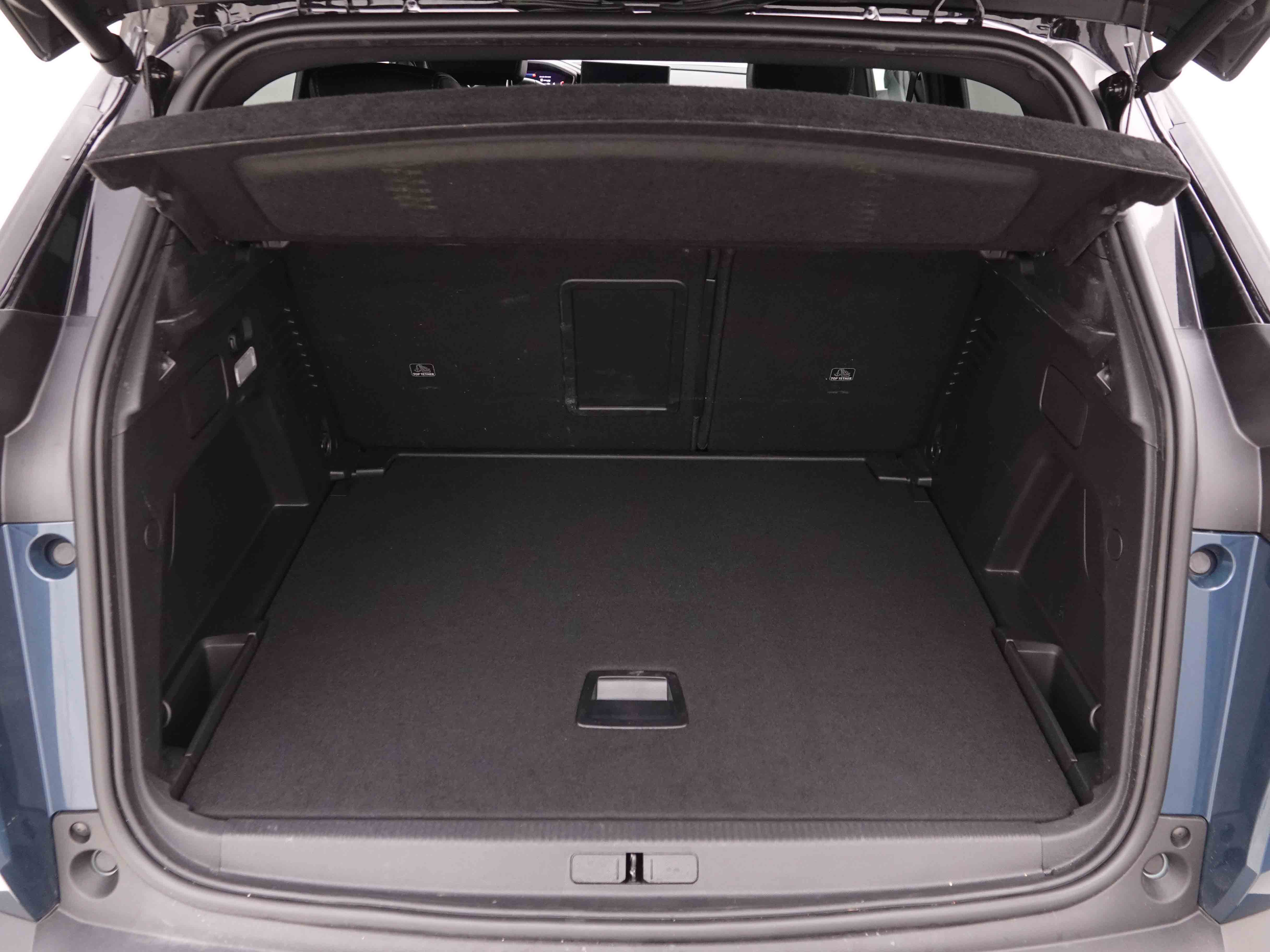 Véhicule de leasing intérieure