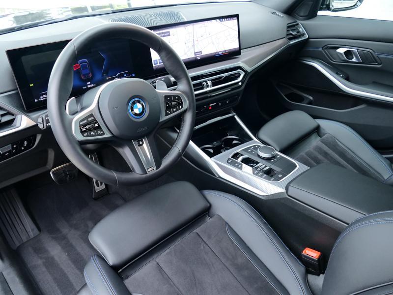 Véhicule de leasing intérieure