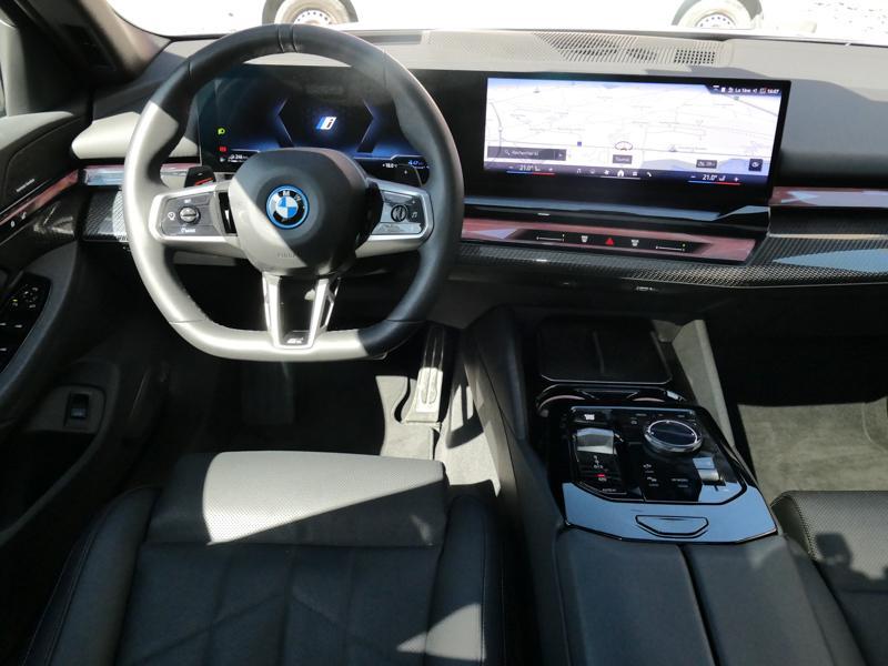 Véhicule de leasing intérieure