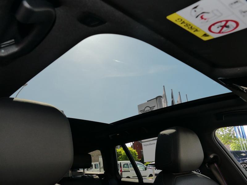 Véhicule de leasing intérieure