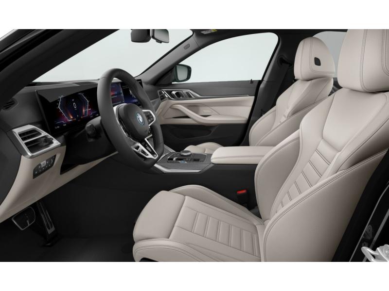 Véhicule de leasing intérieure