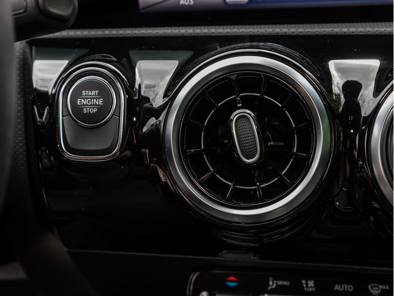 Véhicule de leasing intérieure