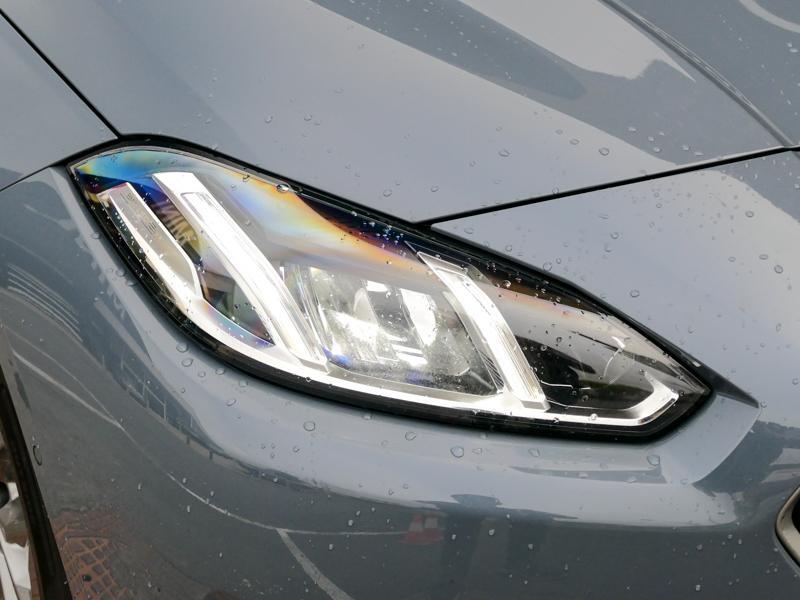 Véhicule de leasing intérieure