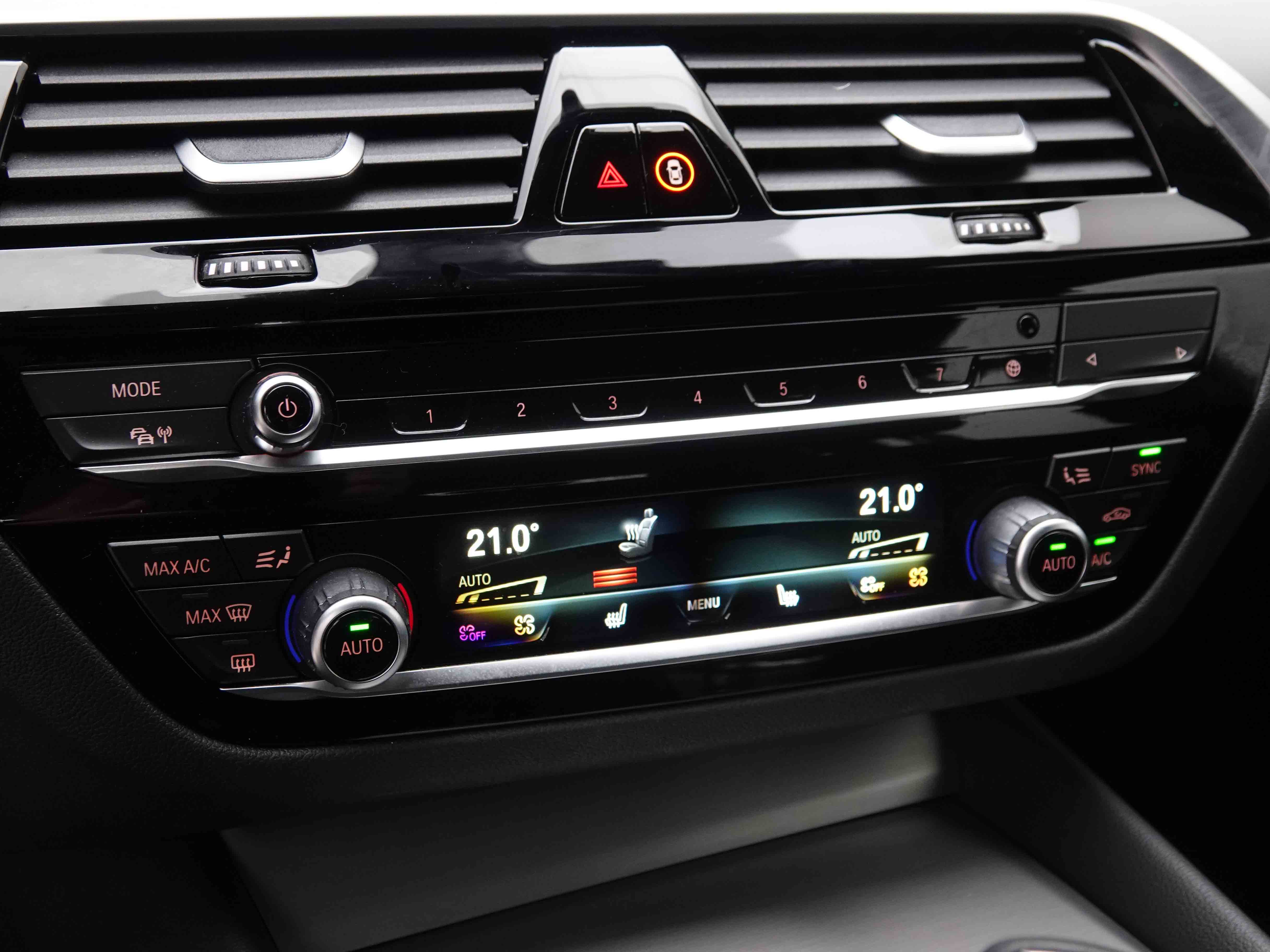 Véhicule de leasing intérieure