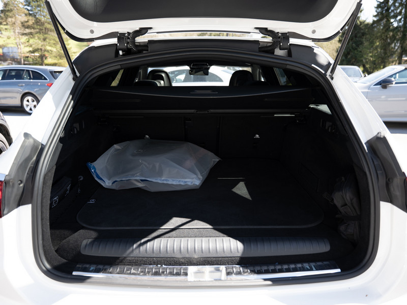 Véhicule de leasing intérieure