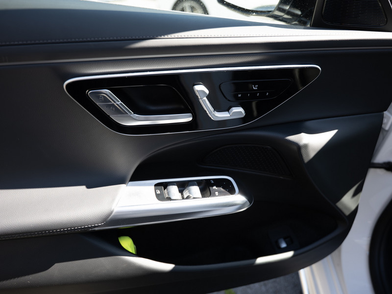 Véhicule de leasing intérieure