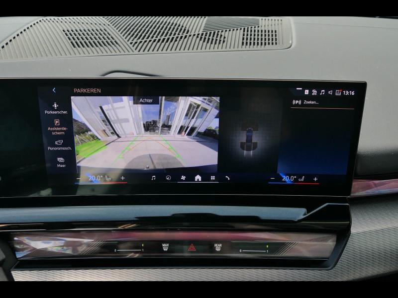 Véhicule de leasing intérieure