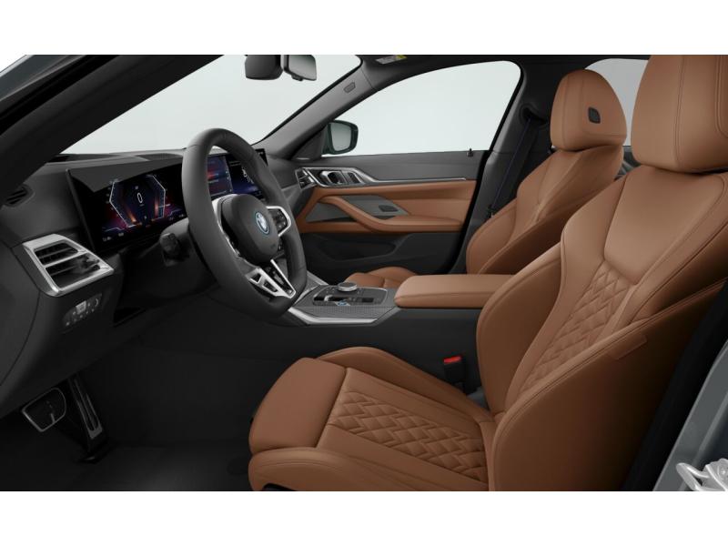 Véhicule de leasing intérieure