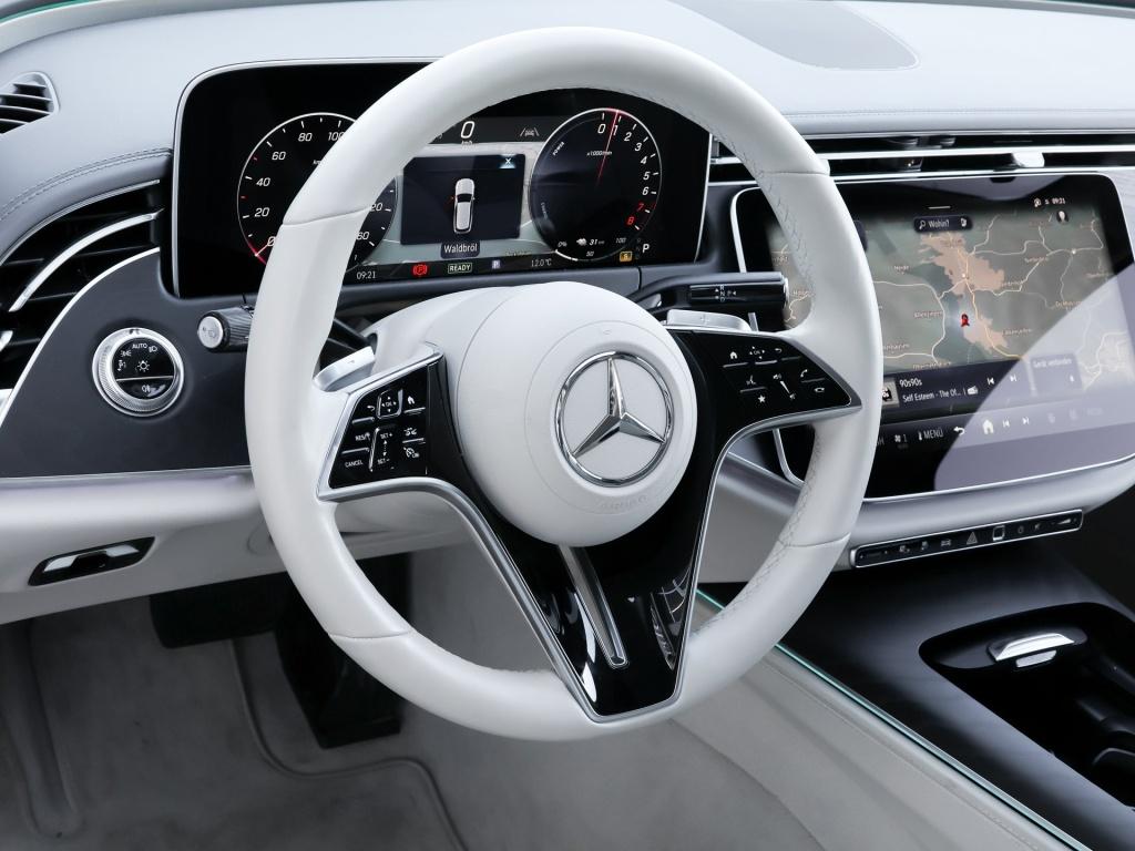 Véhicule de leasing intérieure