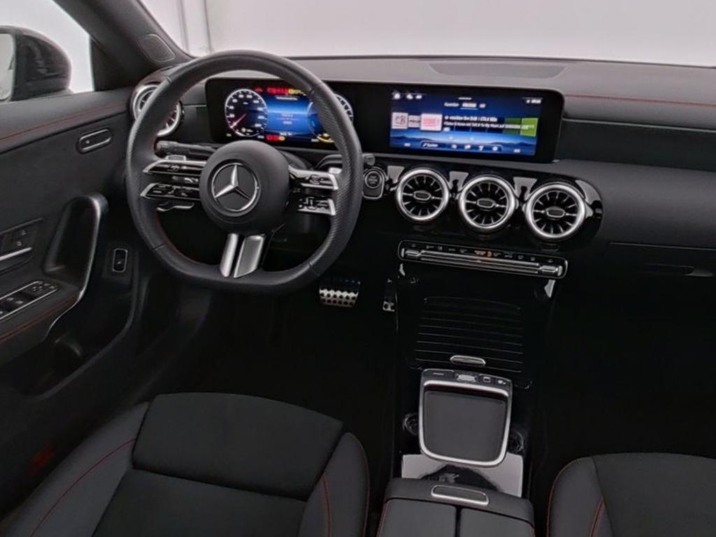 Véhicule de leasing intérieure
